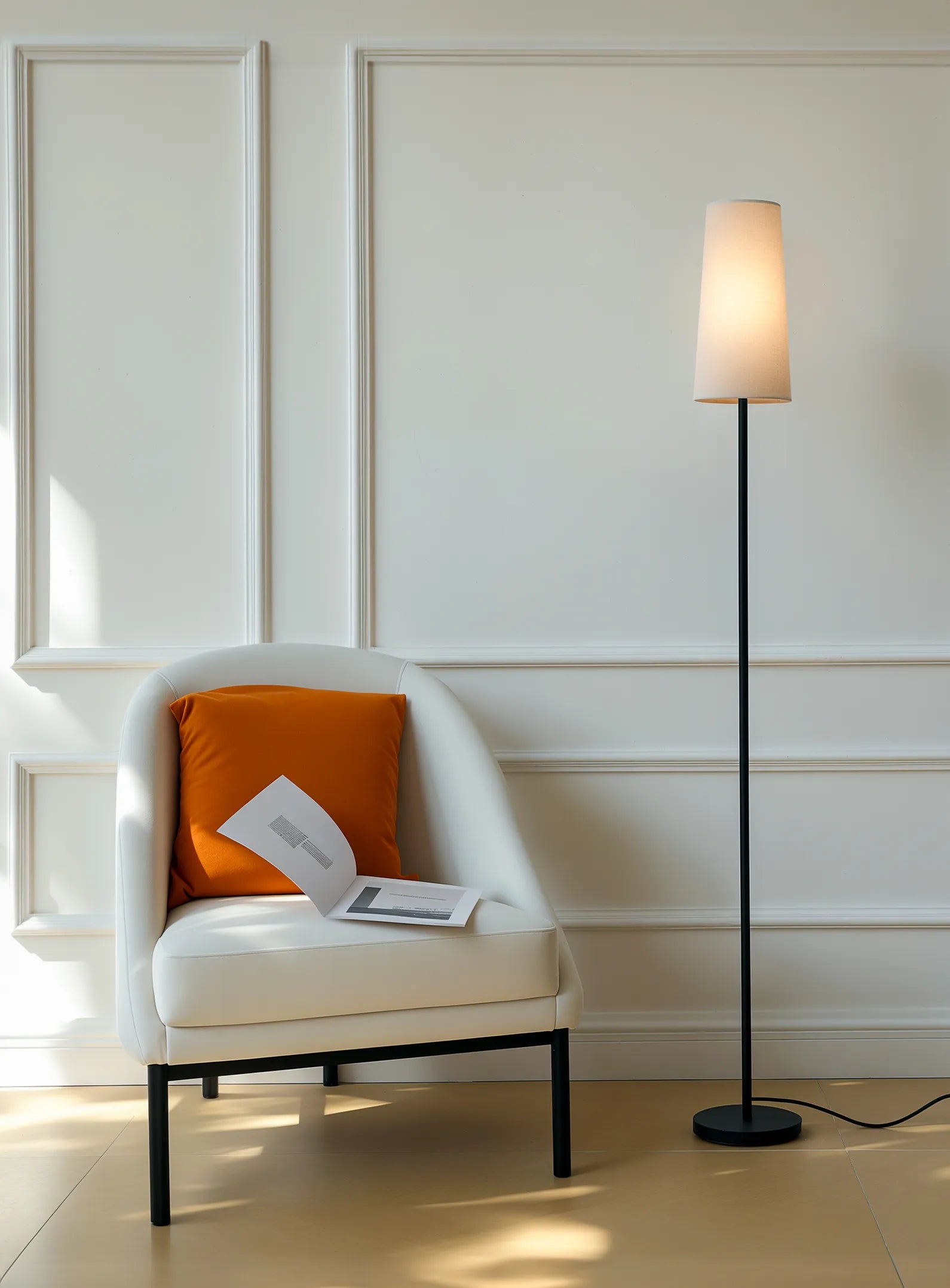 floor lamp with modern aesthetic #Color_White