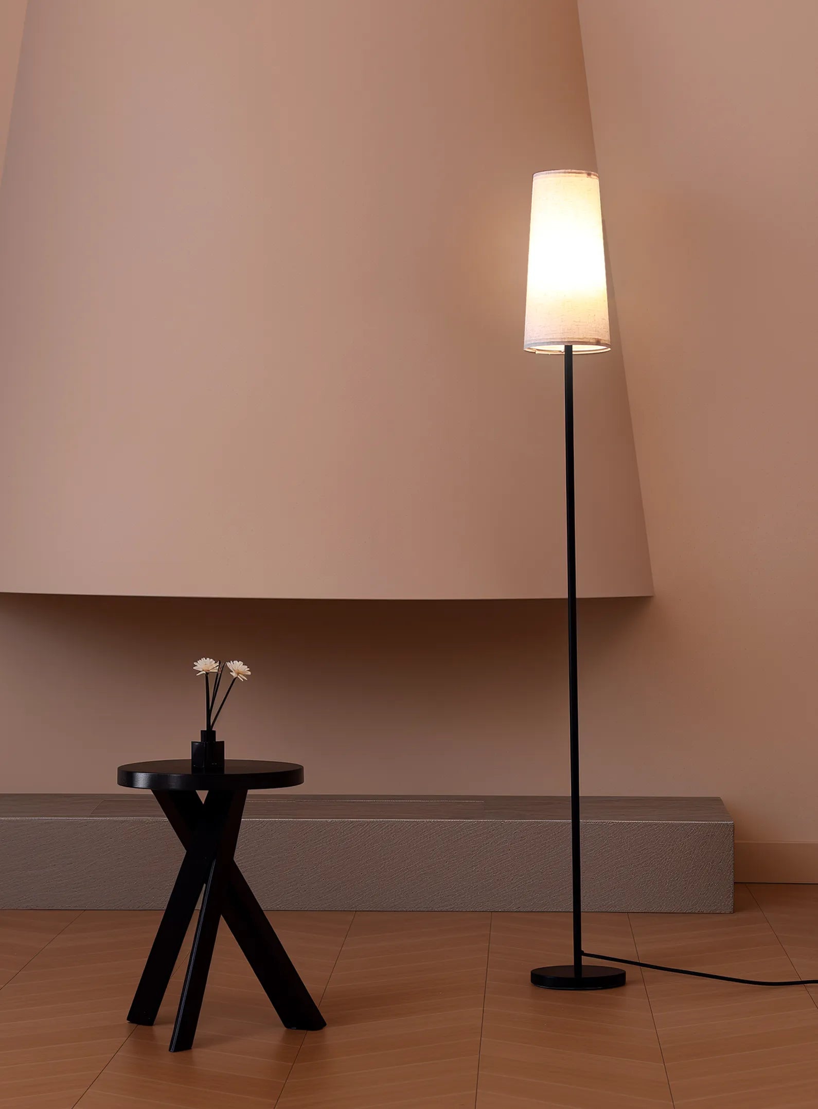 floor lamp with modern aesthetic #Color_White