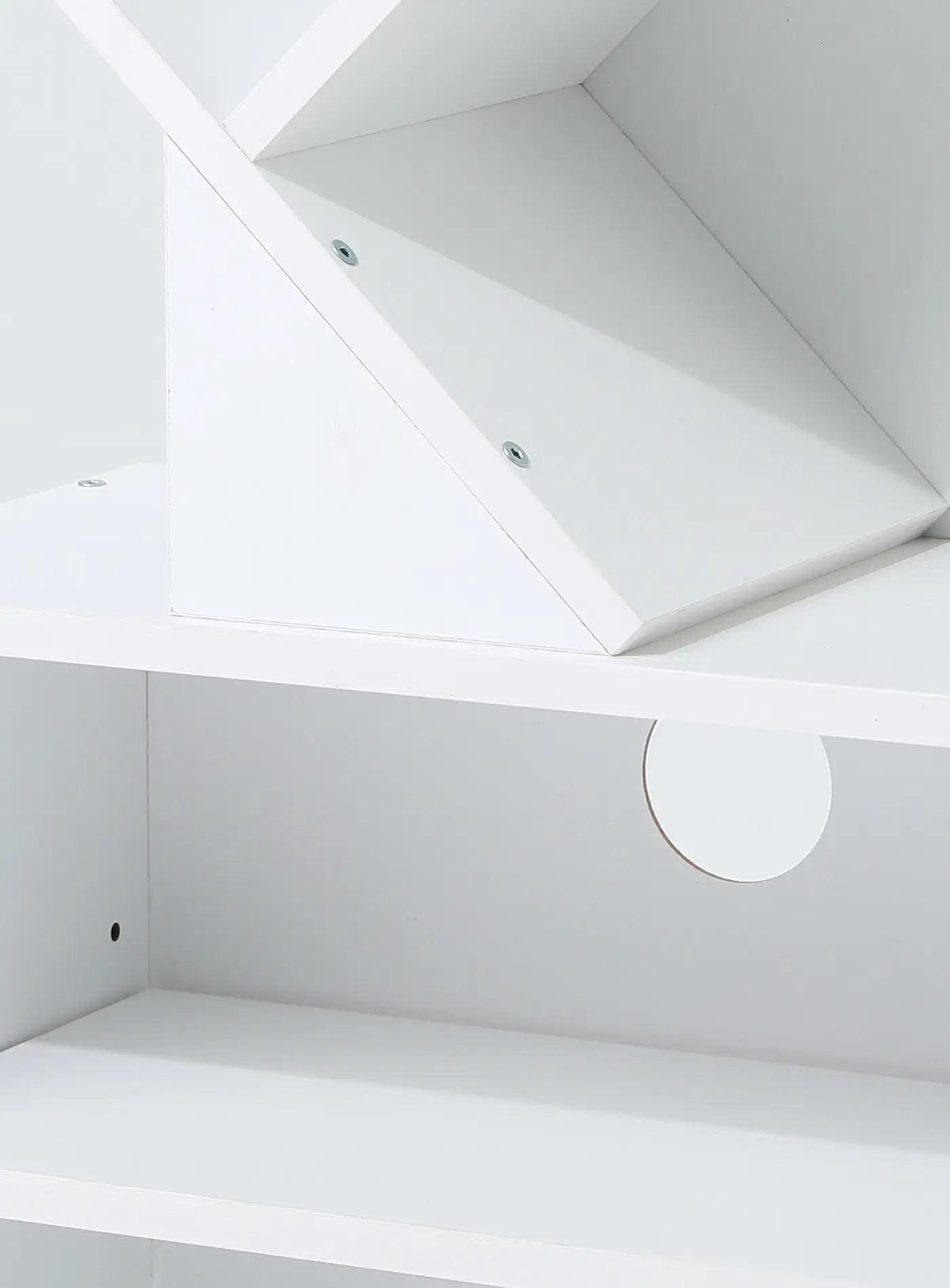 #Color_White